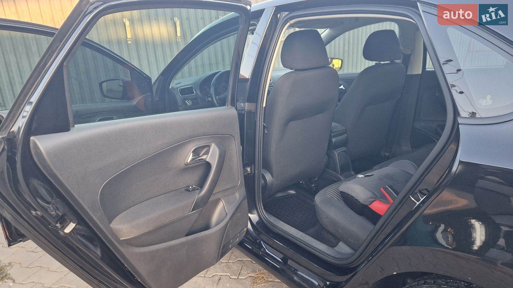 Volkswagen Polo 2013 VIN XW8ZZZ61ZDG058849 фото оголошення 7 з 20