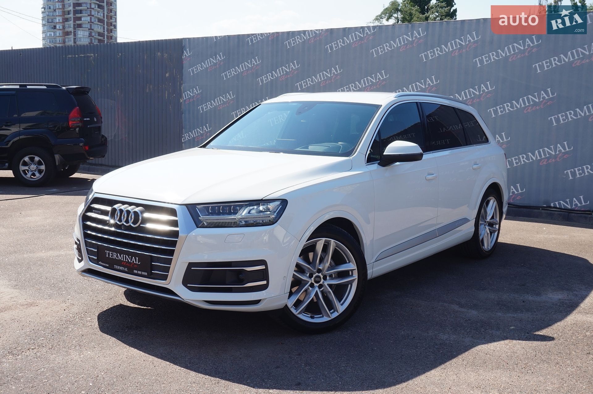 Audi Q7 2017 VIN WAUZZZ4M4JD000590 фото оголошення 80 з 87