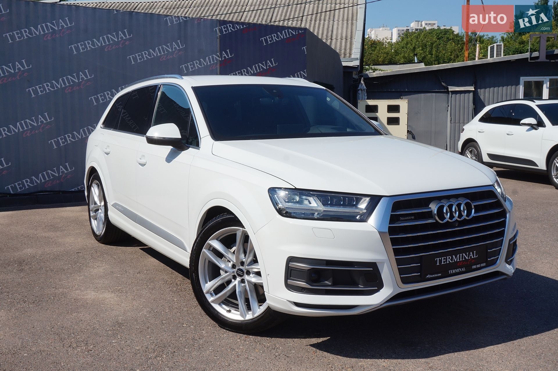 Audi Q7 2017 VIN WAUZZZ4M4JD000590 фото оголошення 84 з 87