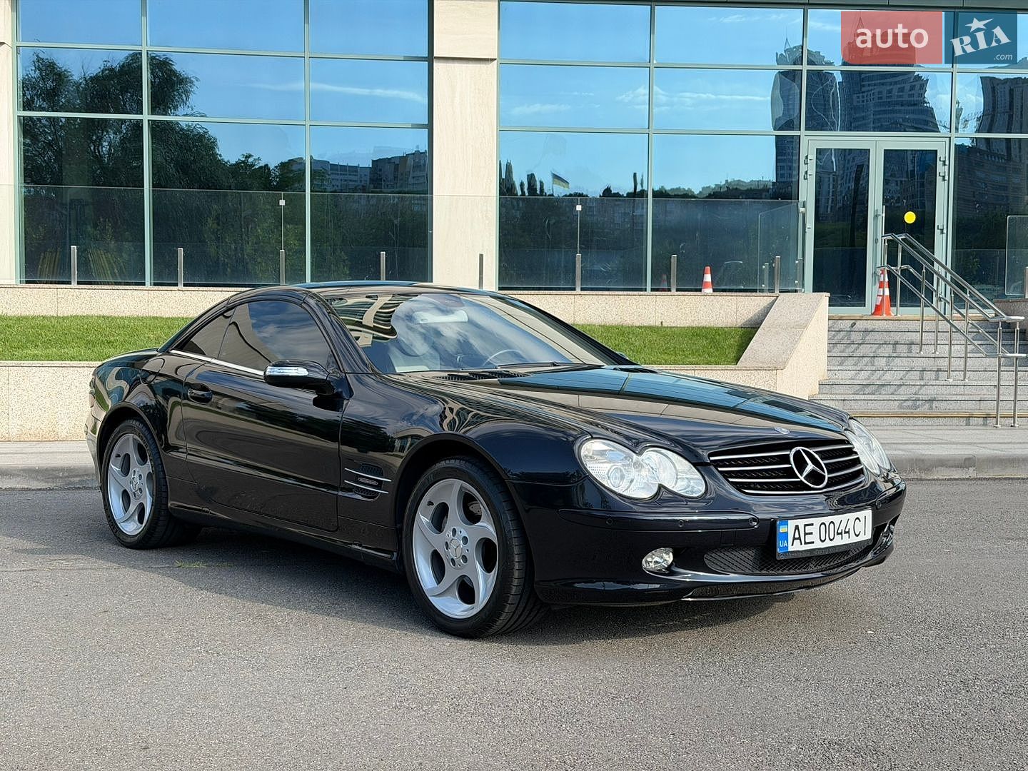 Mercedes-Benz SL-Class 2004 VIN WDB2304751F096379 фото оголошення 3 з 24