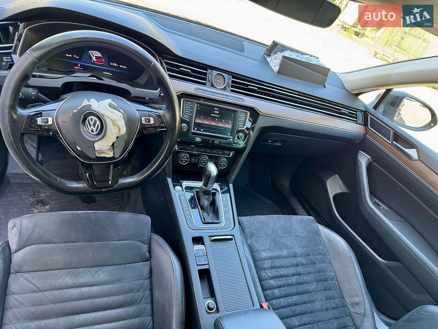 Volkswagen Passat 2017 VIN WVWZZZ3CZHE130552 фото оголошення 15 з 43