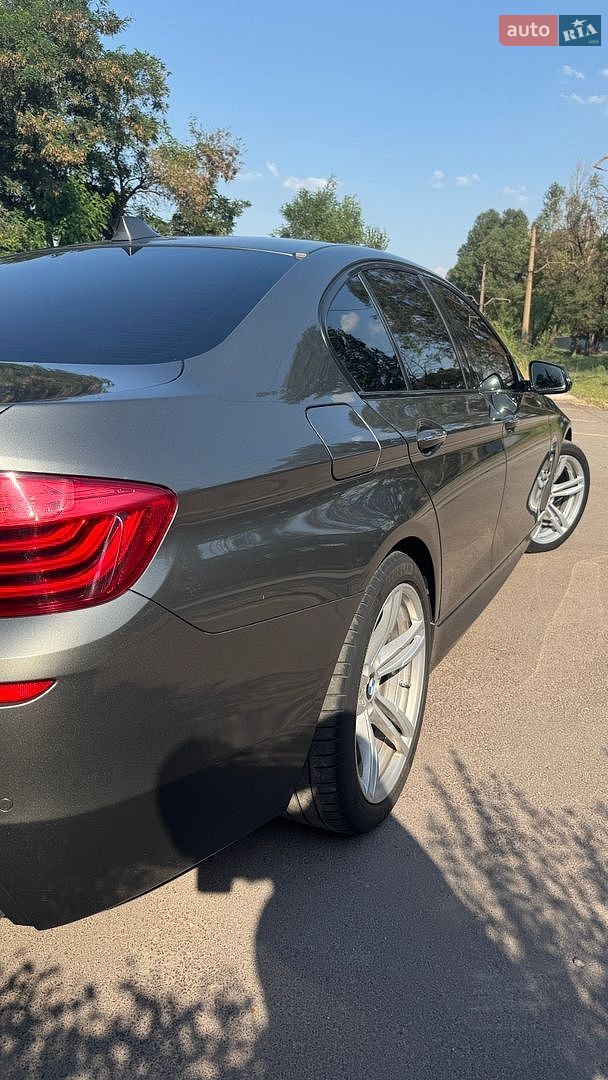 BMW 5 Series 2014 VIN WBA5D71030GB53206 фото оголошення 10 з 26
