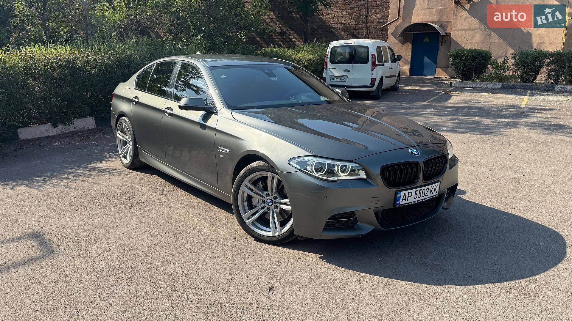 BMW 5 Series 2014 VIN WBA5D71030GB53206 фото оголошення 4 з 26