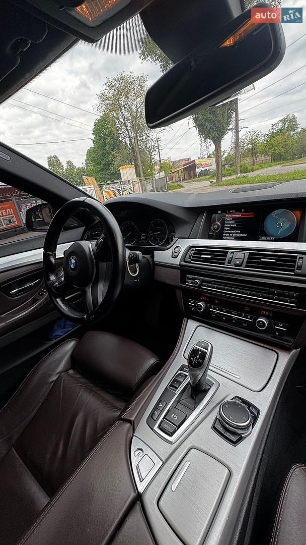 BMW 5 Series 2014 VIN WBA5D71030GB53206 фото оголошення 29 з 33