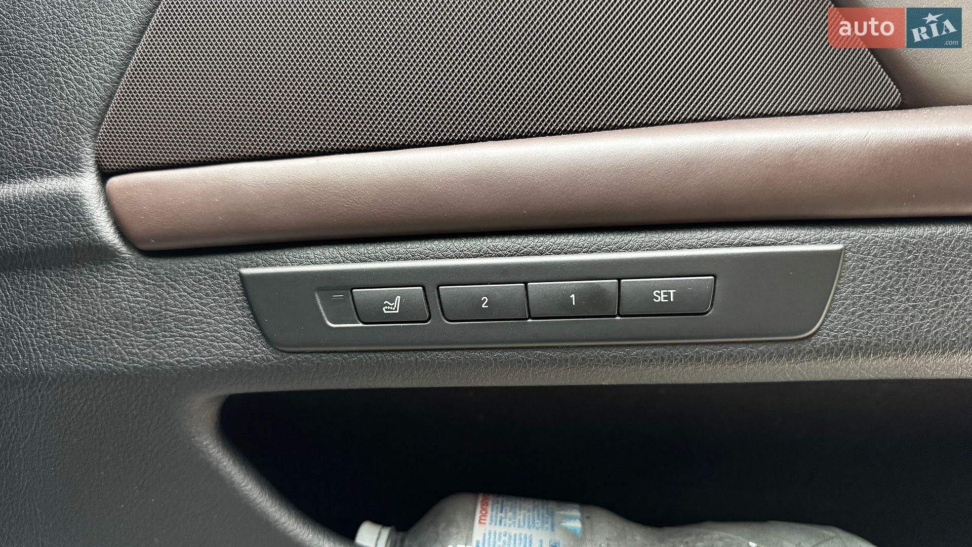 BMW 5 Series 2014 VIN WBA5D71030GB53206 фото оголошення 27 з 33