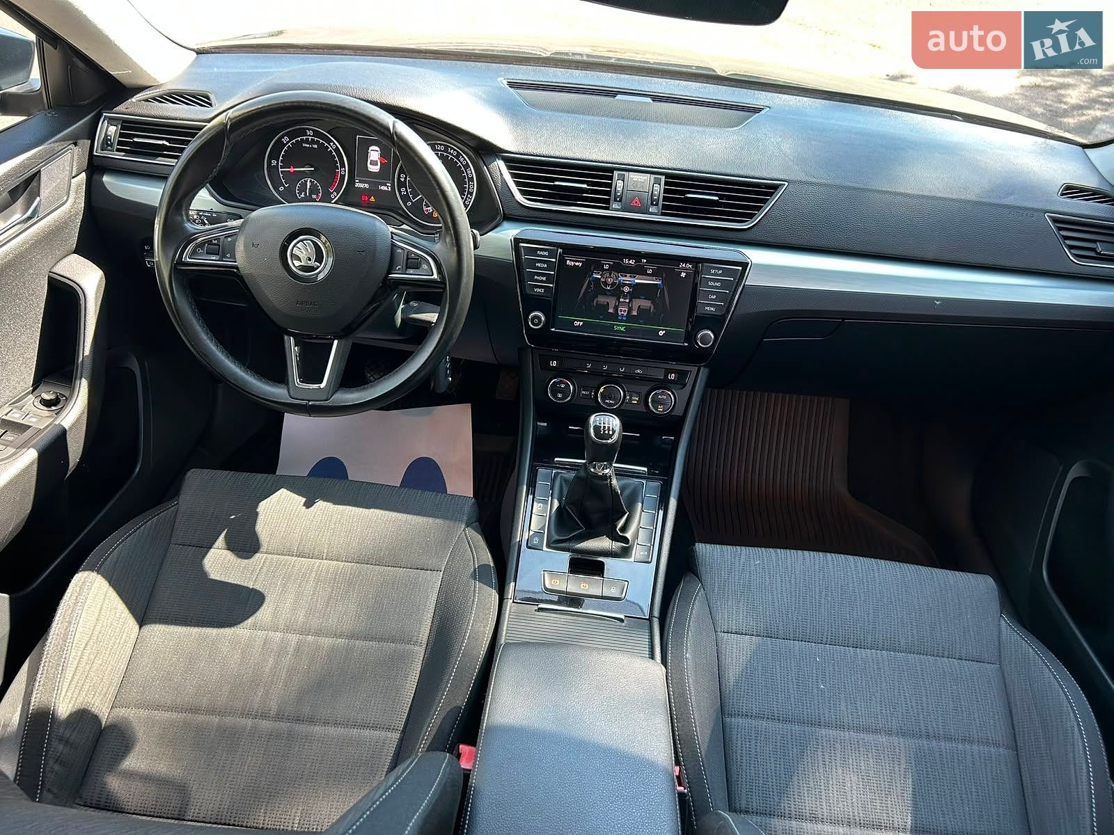 Skoda Superb 2016 VIN TMBAJ7NP1H7039053 фото оголошення 14 з 69