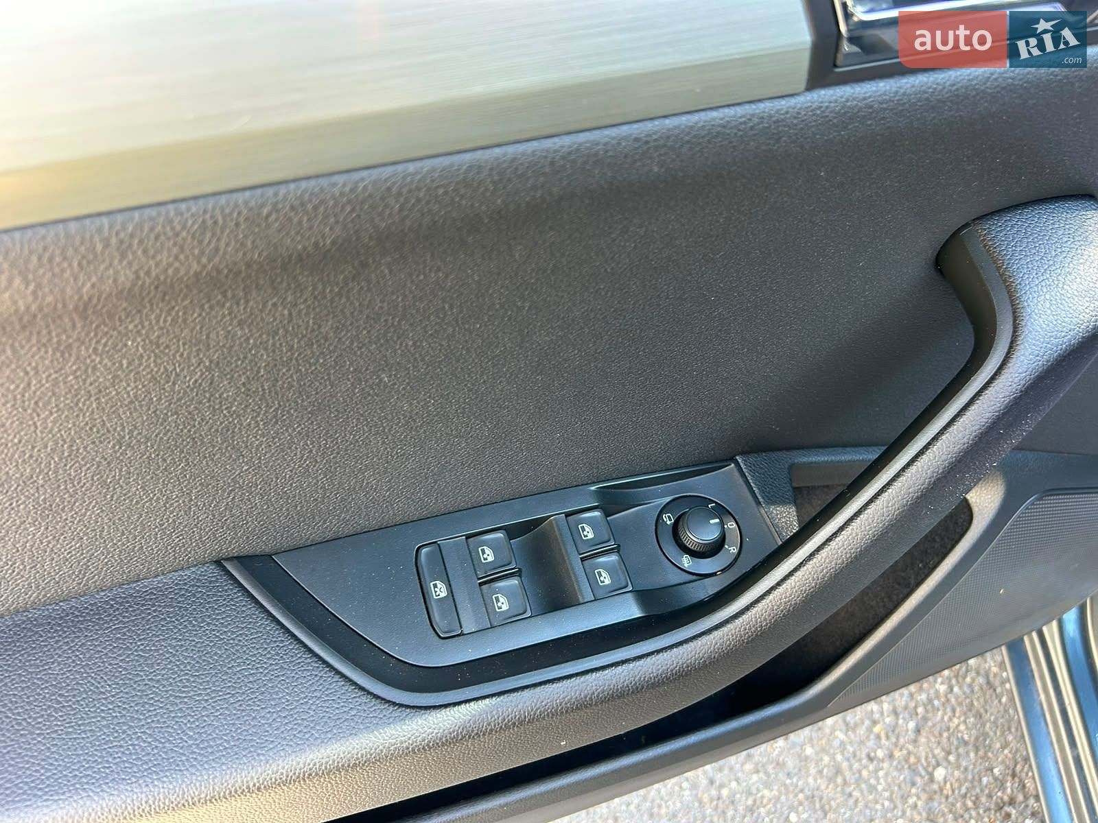 Skoda Superb 2016 VIN TMBAJ7NP1H7039053 фото оголошення 19 з 69