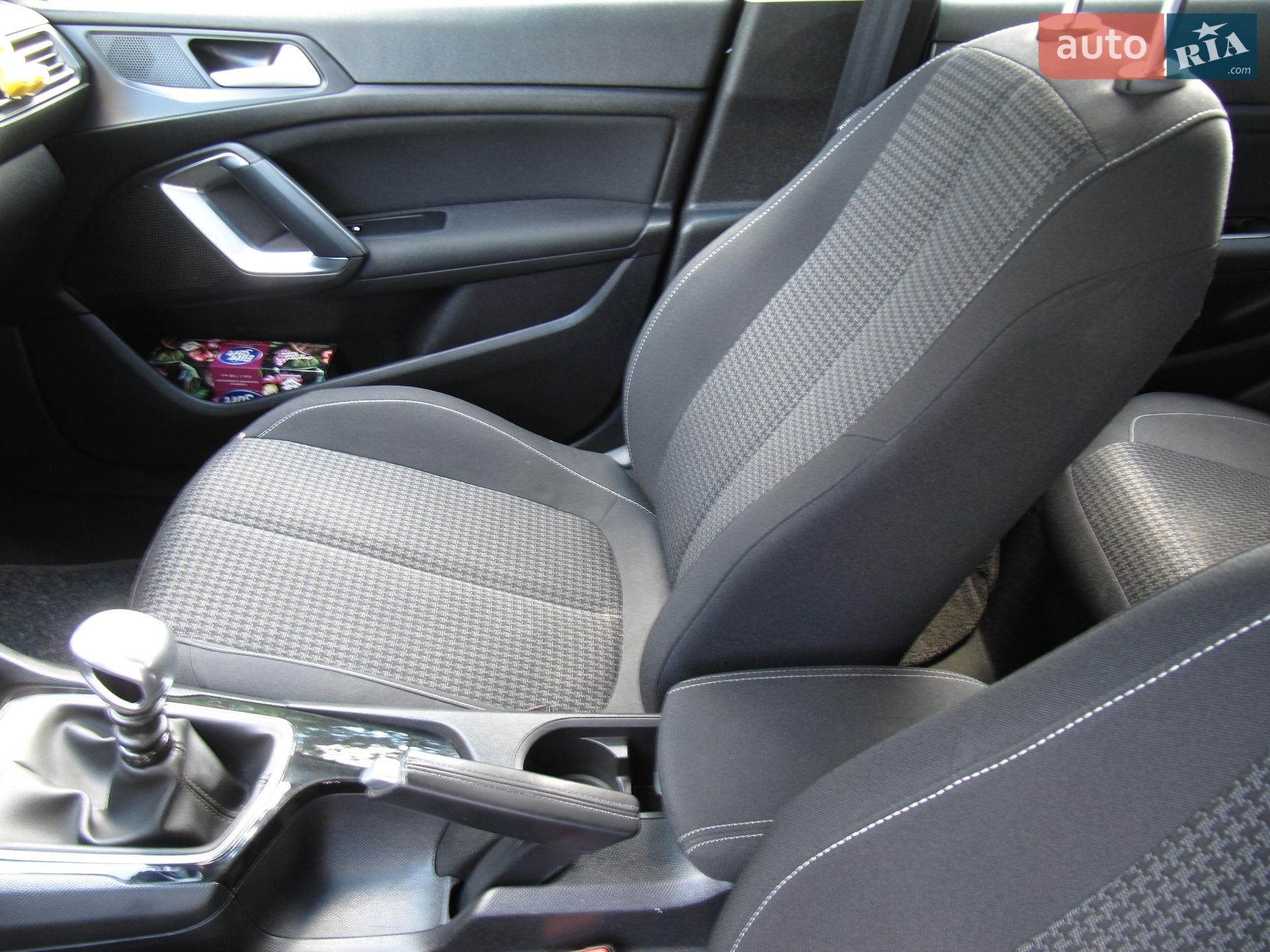 Peugeot 308 2019 VIN VF3LCYHZPKS207297 фото оголошення 39 з 47