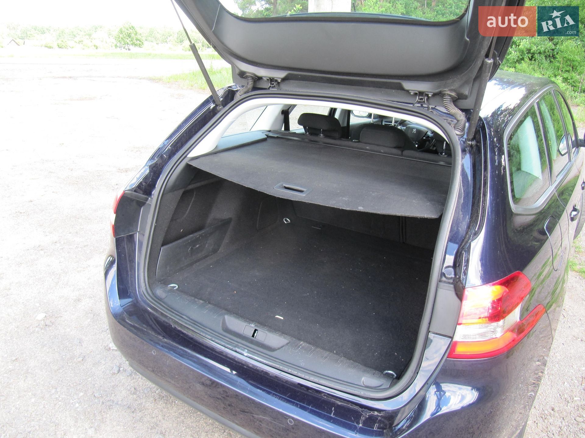 Peugeot 308 2019 VIN VF3LCYHZPKS207297 фото оголошення 42 з 47