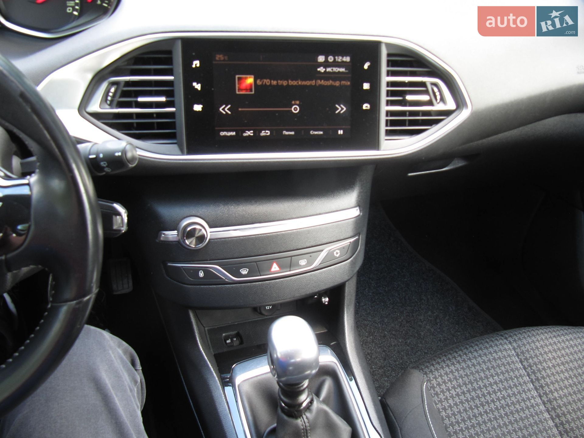 Peugeot 308 2019 VIN VF3LCYHZPKS207297 фото оголошення 43 з 47