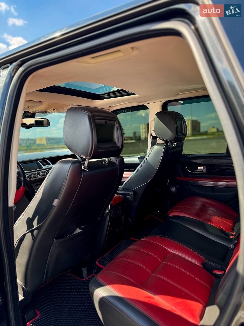 Land Rover Range Rover Sport 2011 VIN SALLSAAE4BA278790 фото оголошення 19 з 29