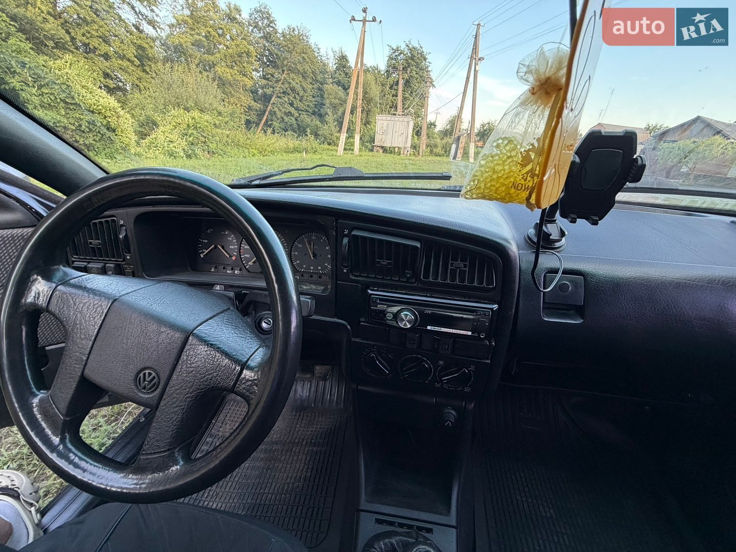Volkswagen Passat 1992 VIN WVWZZZ31ZNB048984 фото оголошення 19 з 22