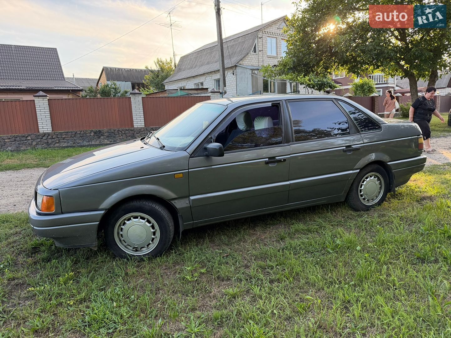 Volkswagen Passat 1992 VIN WVWZZZ31ZNB048984 фото оголошення 6 з 22