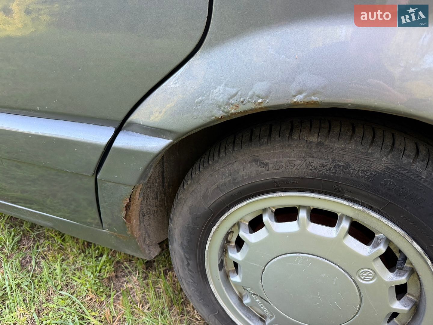 Volkswagen Passat 1992 VIN WVWZZZ31ZNB048984 фото оголошення 11 з 22