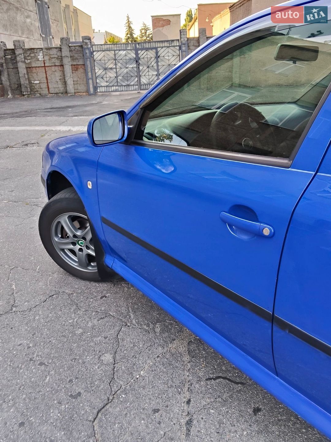 Skoda Octavia 2005 VIN TMBJX21U858812944 фото оголошення 3 з 21