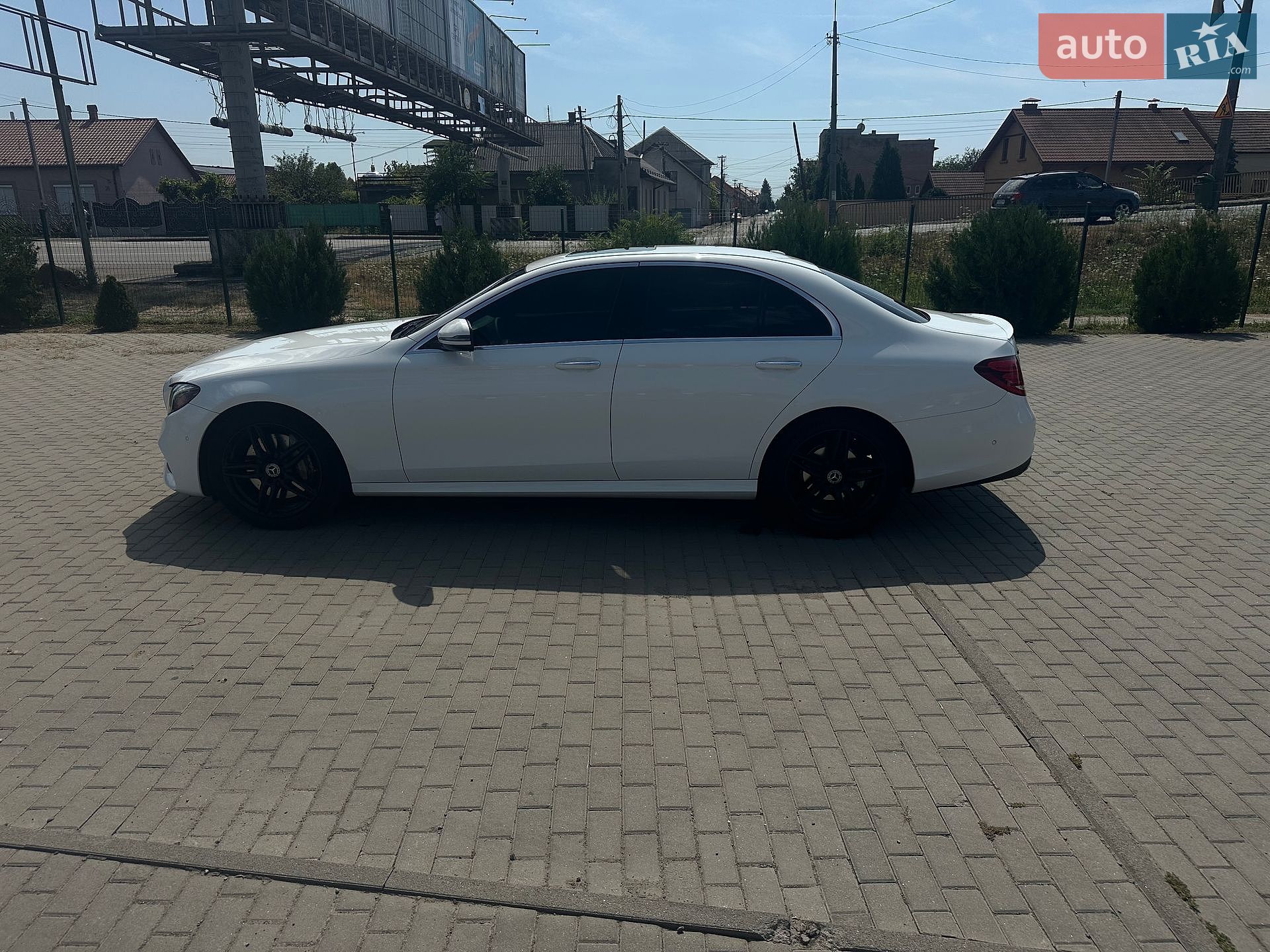 Mercedes-Benz E-Class 2016 VIN WDDZF4JB1HA113772 фото оголошення 4 з 21