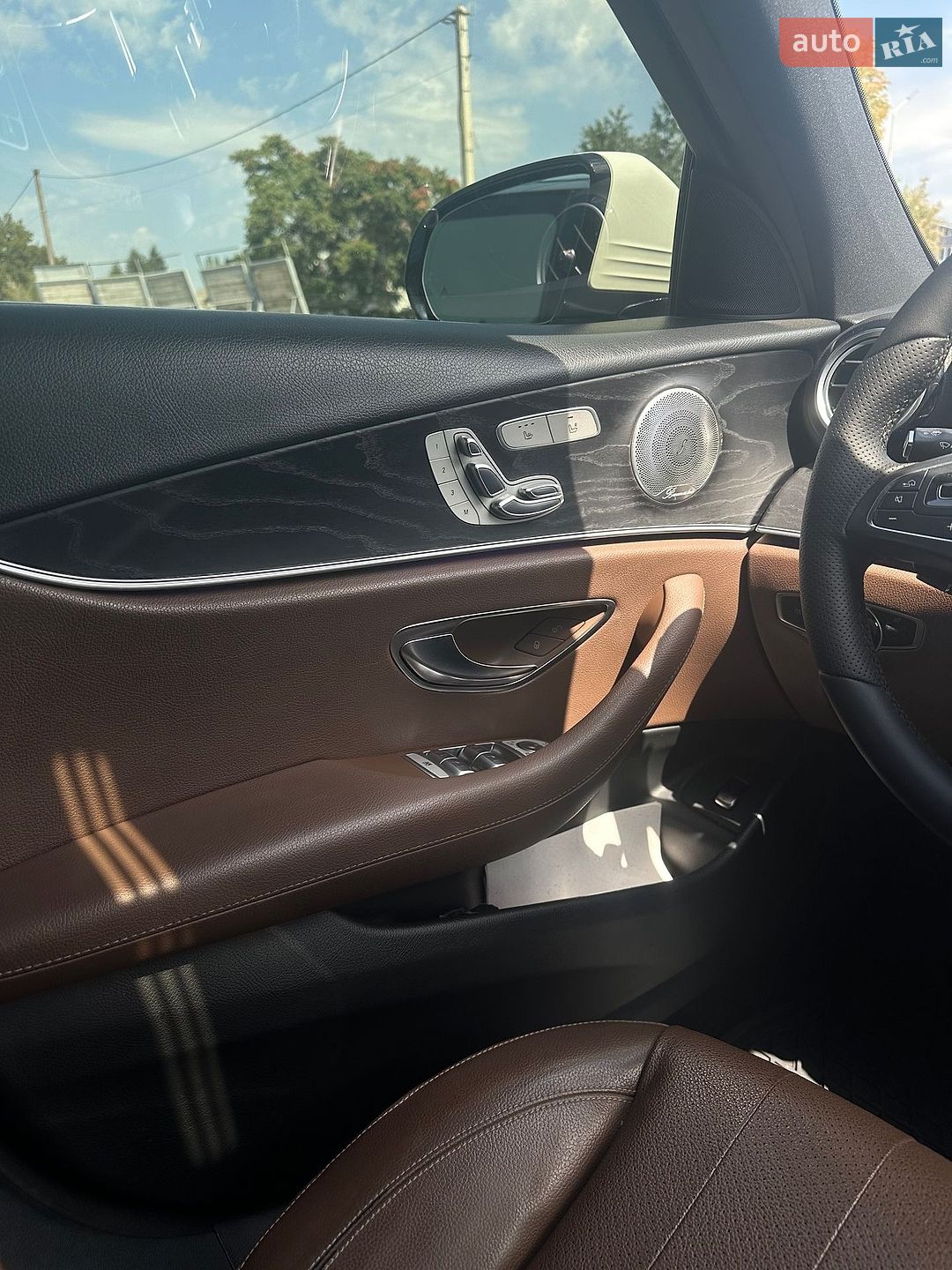 Mercedes-Benz E-Class 2016 VIN WDDZF4JB1HA113772 фото оголошення 12 з 21