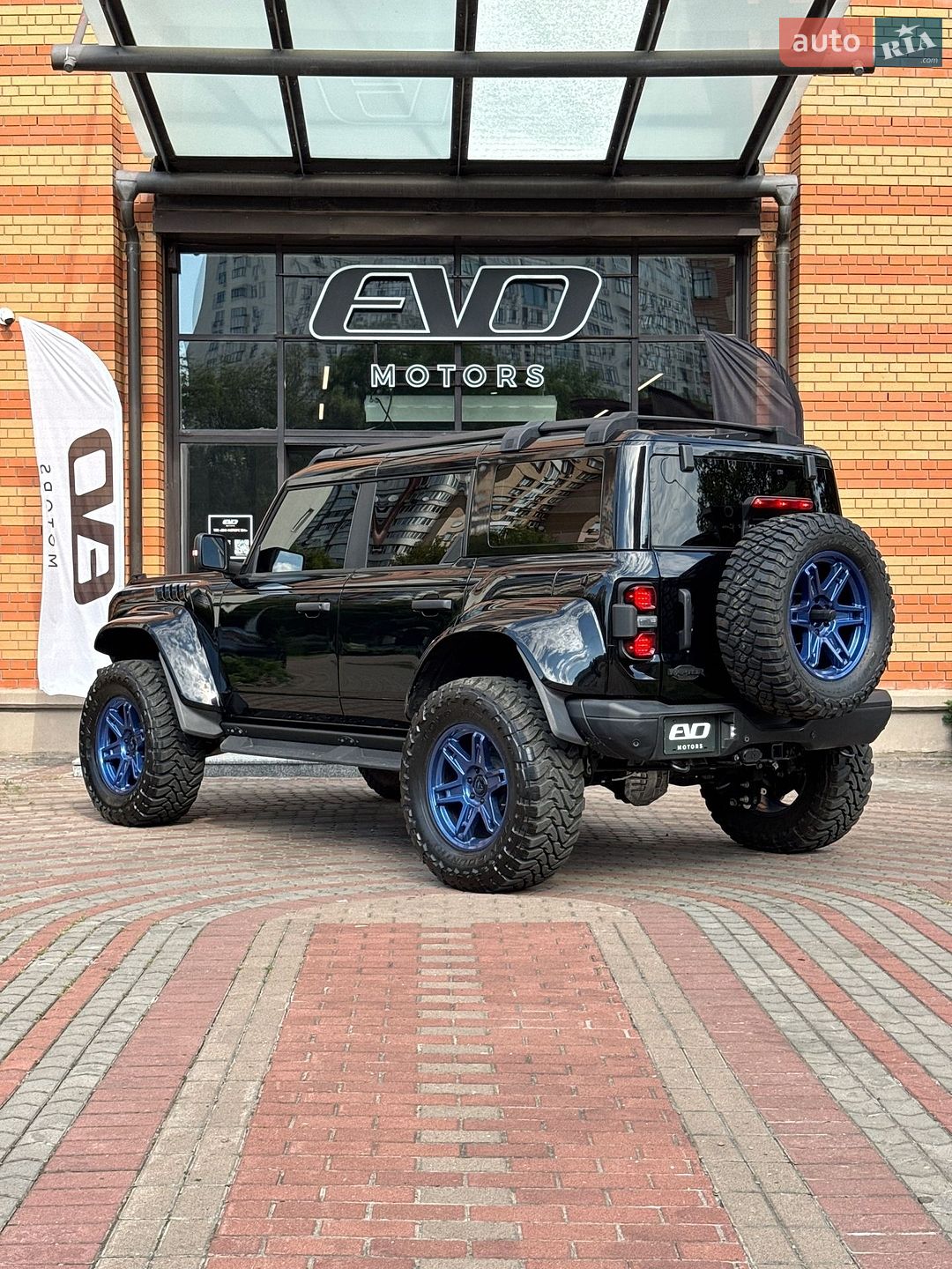 Ford Bronco 2024 VIN 1FMEE0RR8RLB33346 фото оголошення 7 з 53