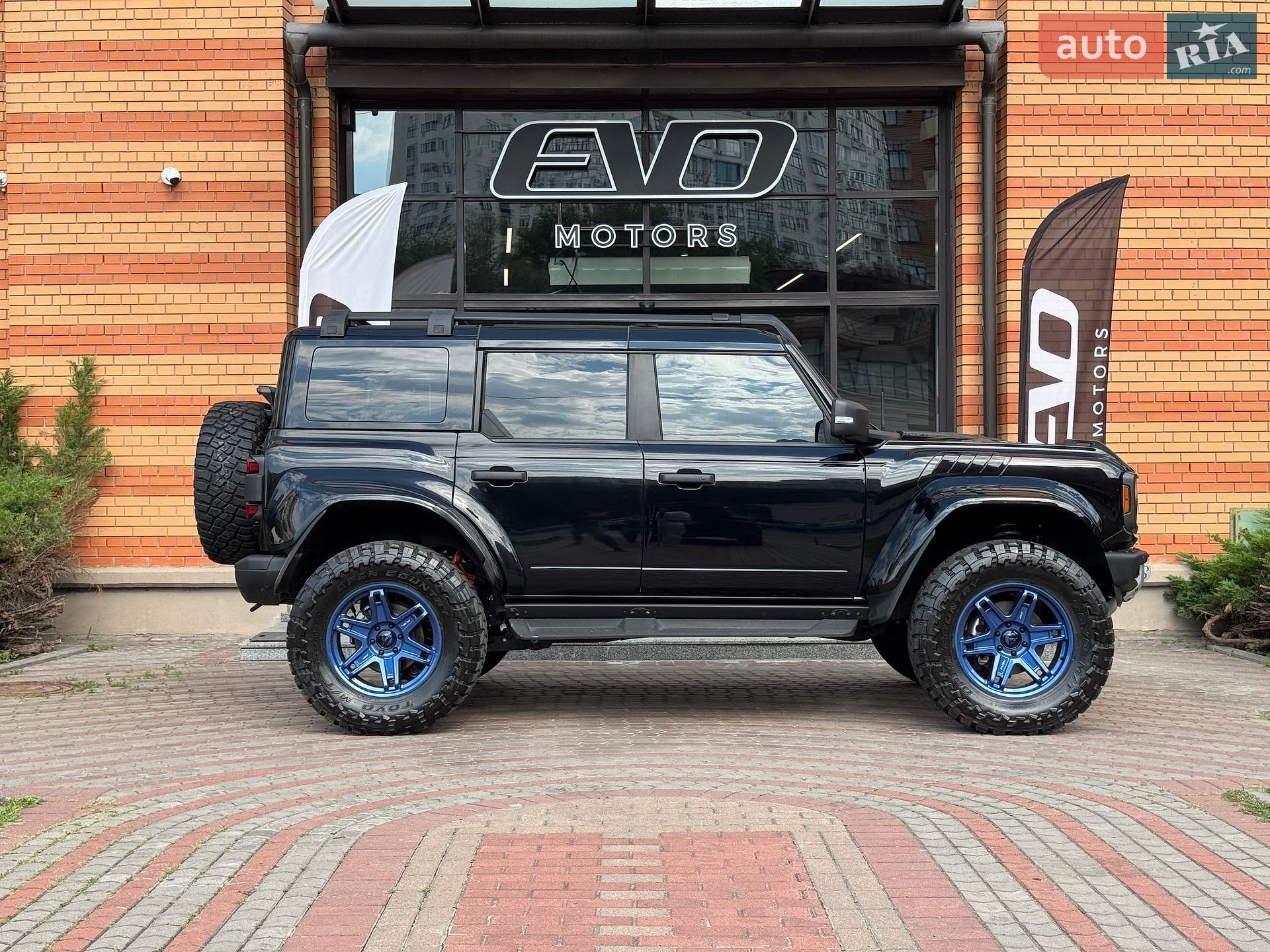 Ford Bronco 2024 VIN 1FMEE0RR8RLB33346 фото оголошення 15 з 53