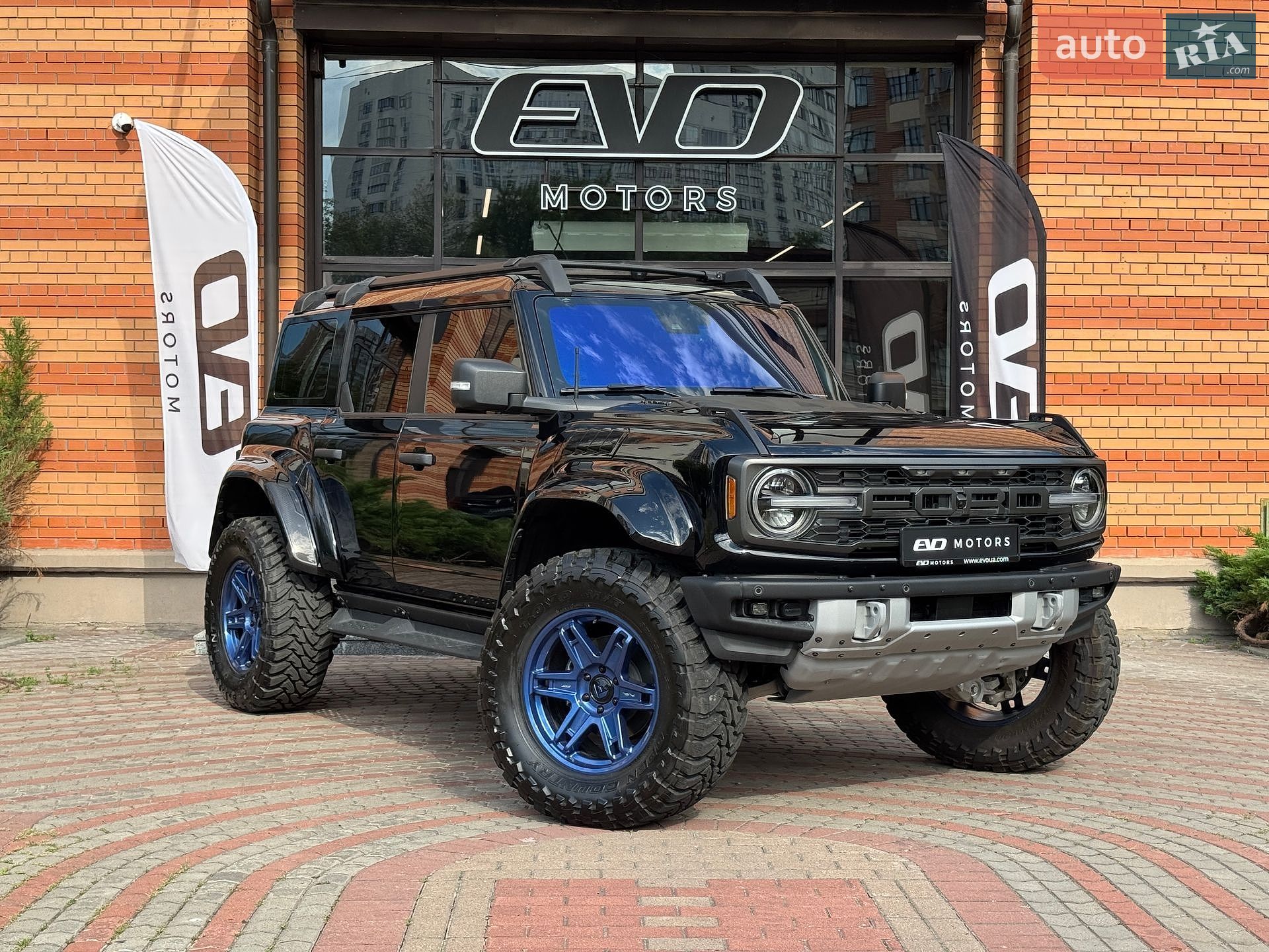 Ford Bronco 2024 VIN 1FMEE0RR8RLB33346 фото оголошення 18 з 53