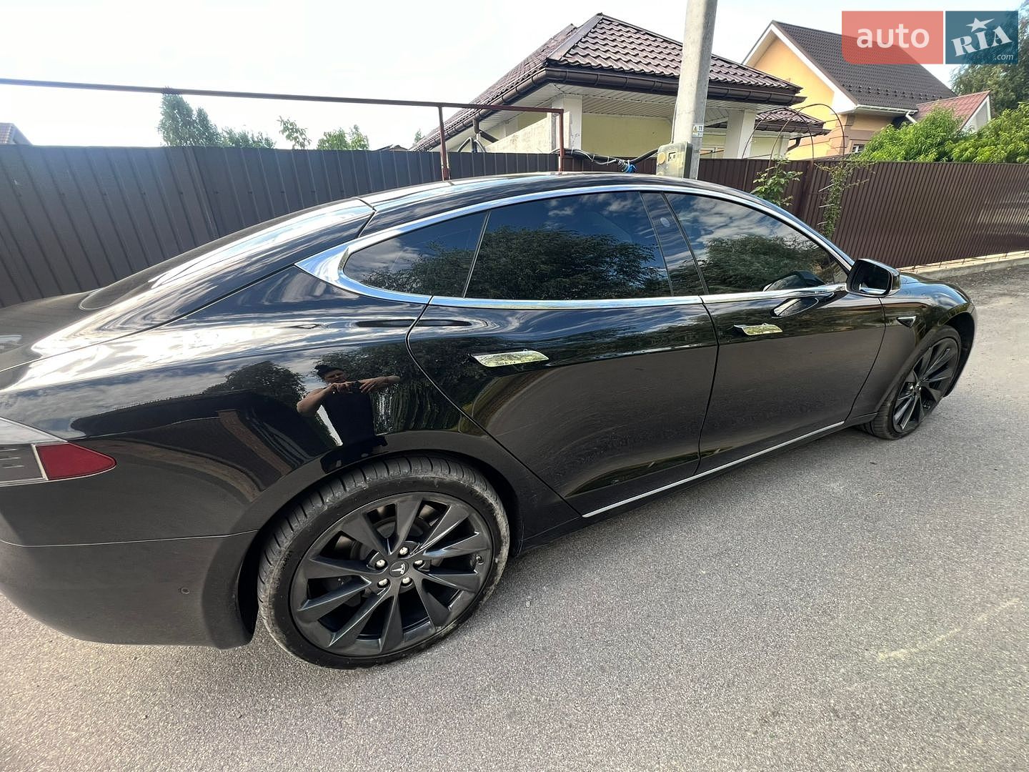 Tesla Model S 2018 VIN 5YJSA1E23JF265908 фото оголошення 8 з 16