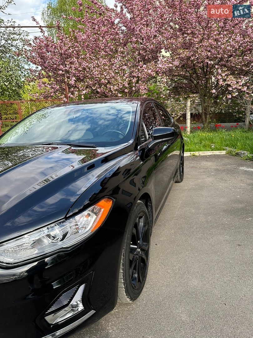 Ford Fusion 2019 VIN 3FA6P0HD5KR286983 фото оголошення 5 з 9