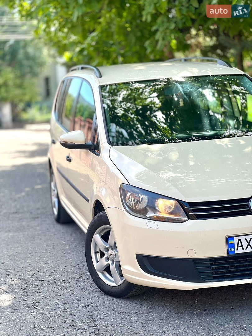 Volkswagen Touran 2011 VIN WVGZZZ1TZBW079029 фото оголошення 3 з 23