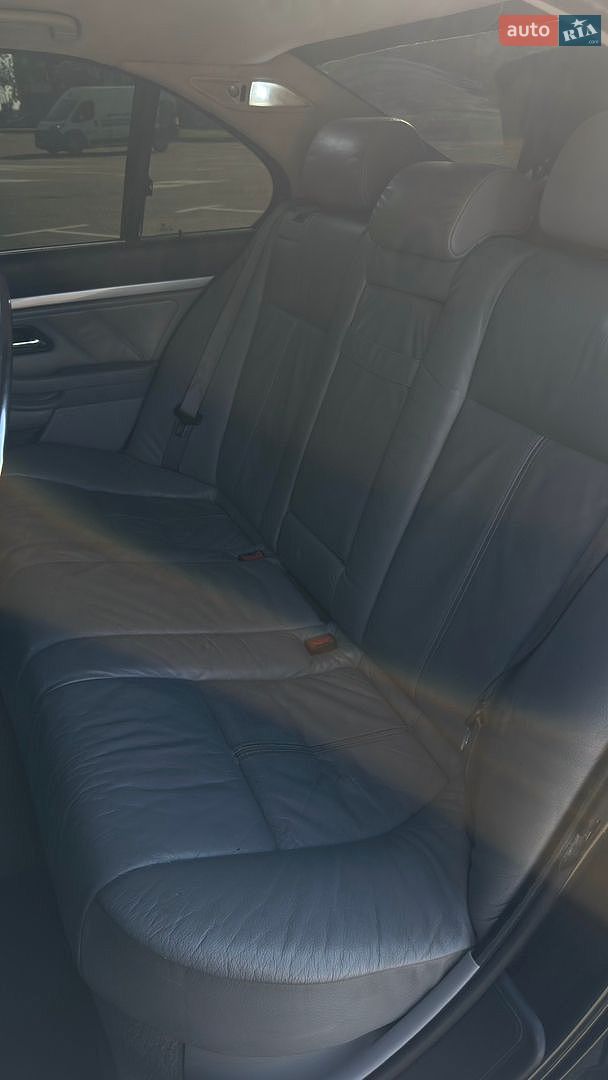 BMW 5 Series 2001 VIN WBADT61070CE54139 фото оголошення 36 з 50