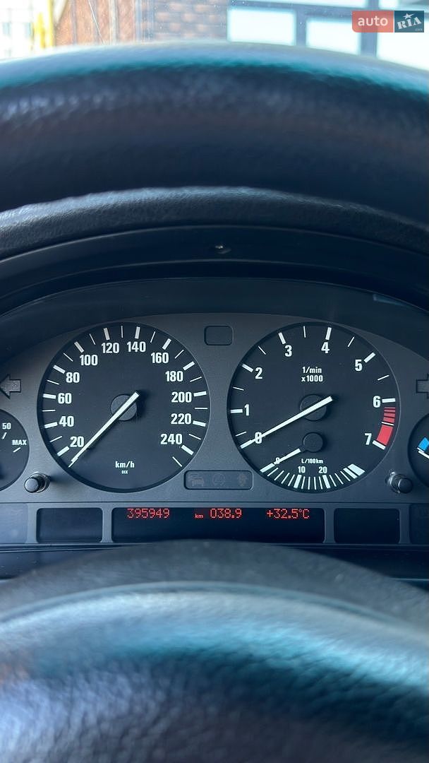 BMW 5 Series 2001 VIN WBADT61070CE54139 фото оголошення 41 з 50