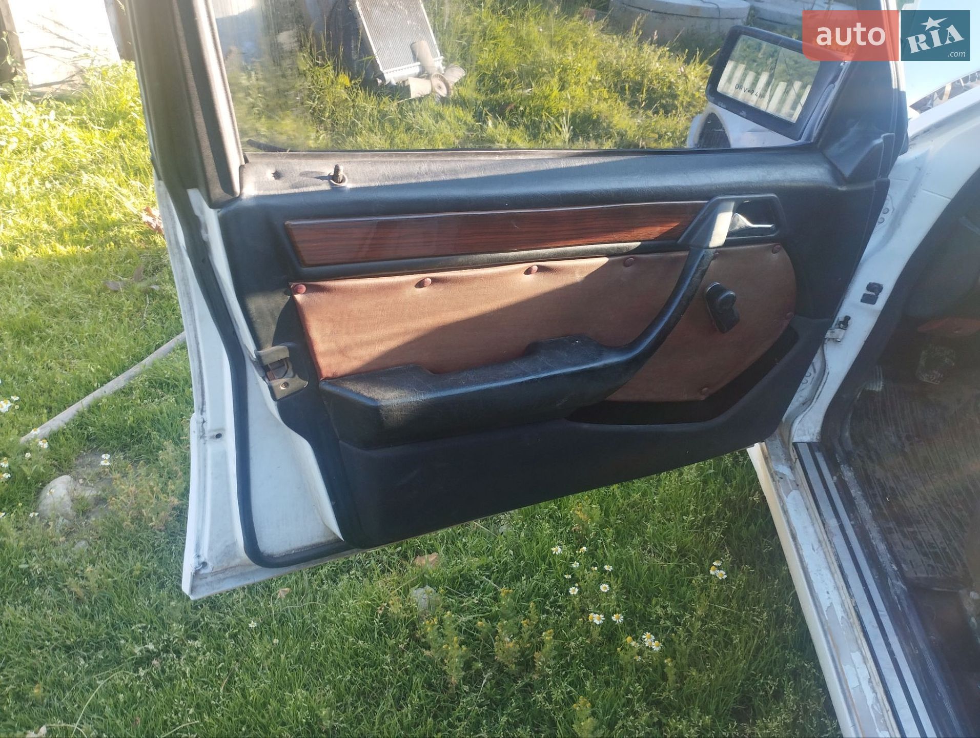 Mercedes-Benz E-Class 1991 VIN WDB1240231B456509 фото оголошення 11 з 11
