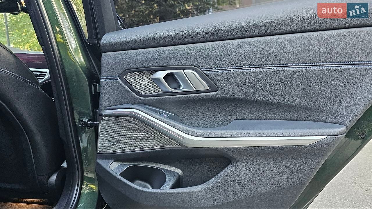 BMW 3 Series 2020 VIN WBA5U91090FK38730 фото оголошення 22 з 41