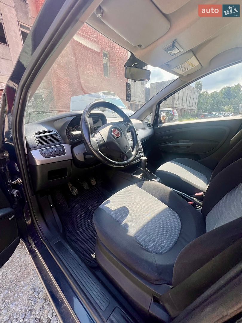 Fiat Grande Punto 2011 VIN ZFA19900001831592 фото оголошення 12 з 15
