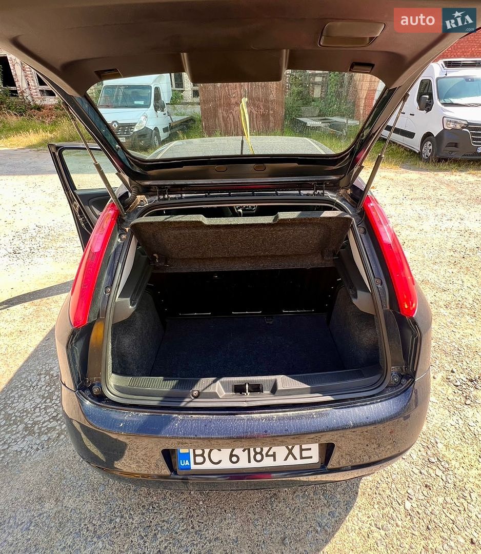 Fiat Grande Punto 2011 VIN ZFA19900001831592 фото оголошення 15 з 15