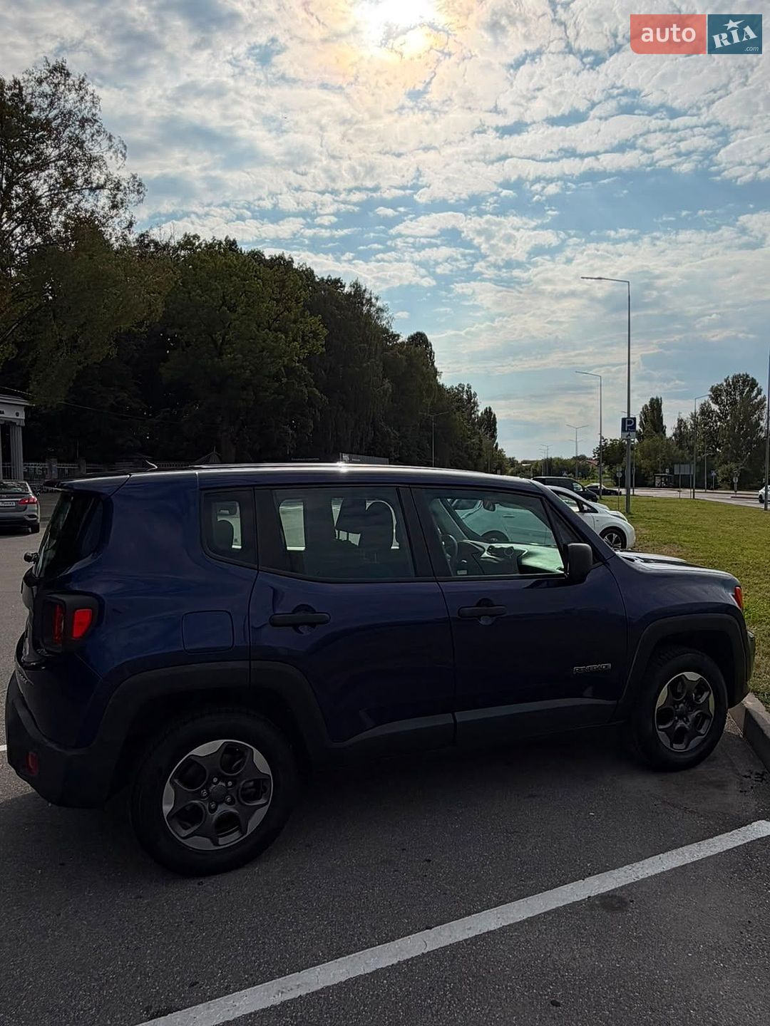 Jeep Renegade 2019 VIN ZACNJBAB5KPJ82366 фото оголошення 6 з 31