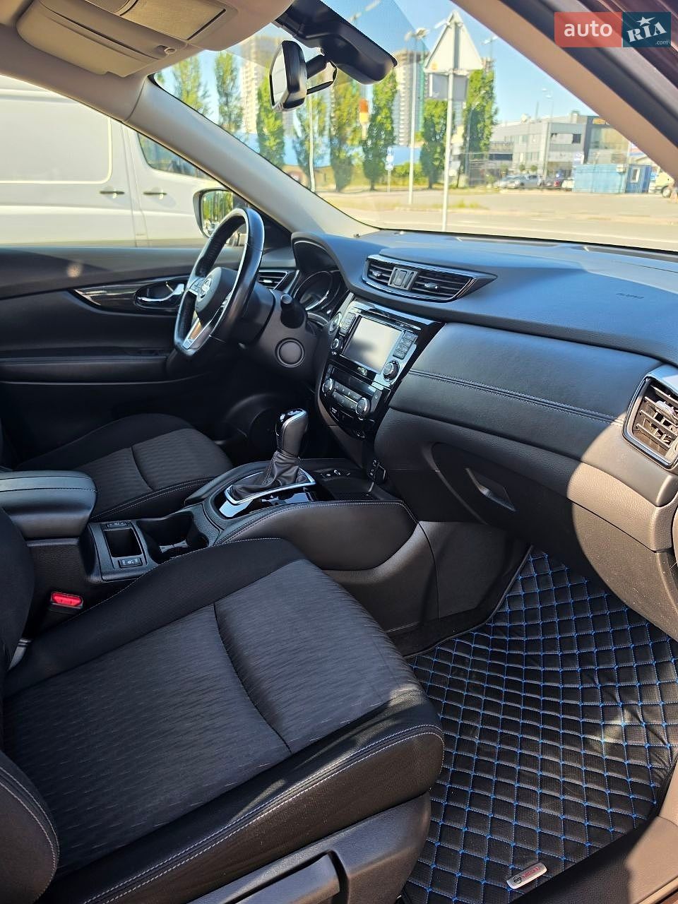 Nissan X-Trail 2018 VIN JN1TCAT32U0123739 фото оголошення 17 з 24