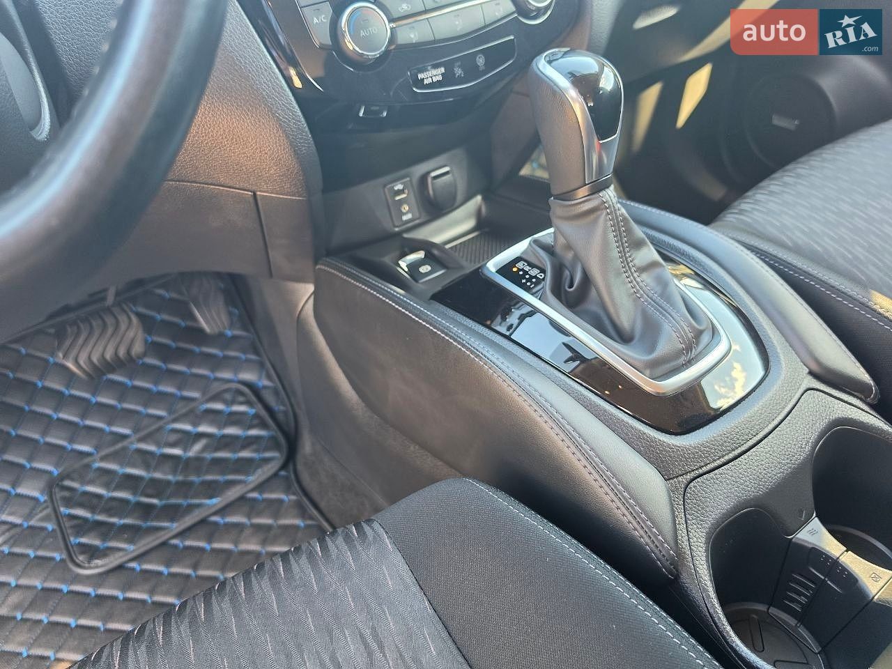 Nissan X-Trail 2018 VIN JN1TCAT32U0123739 фото оголошення 18 з 24