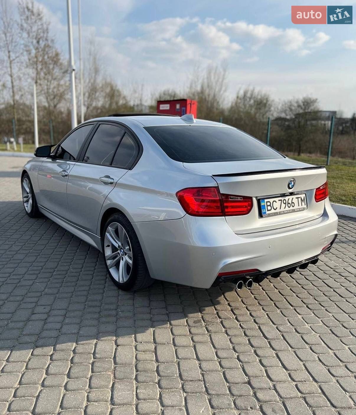 BMW 3 Series 2015 VIN WBA3A5G58FNS87377 фото оголошення 4 з 9