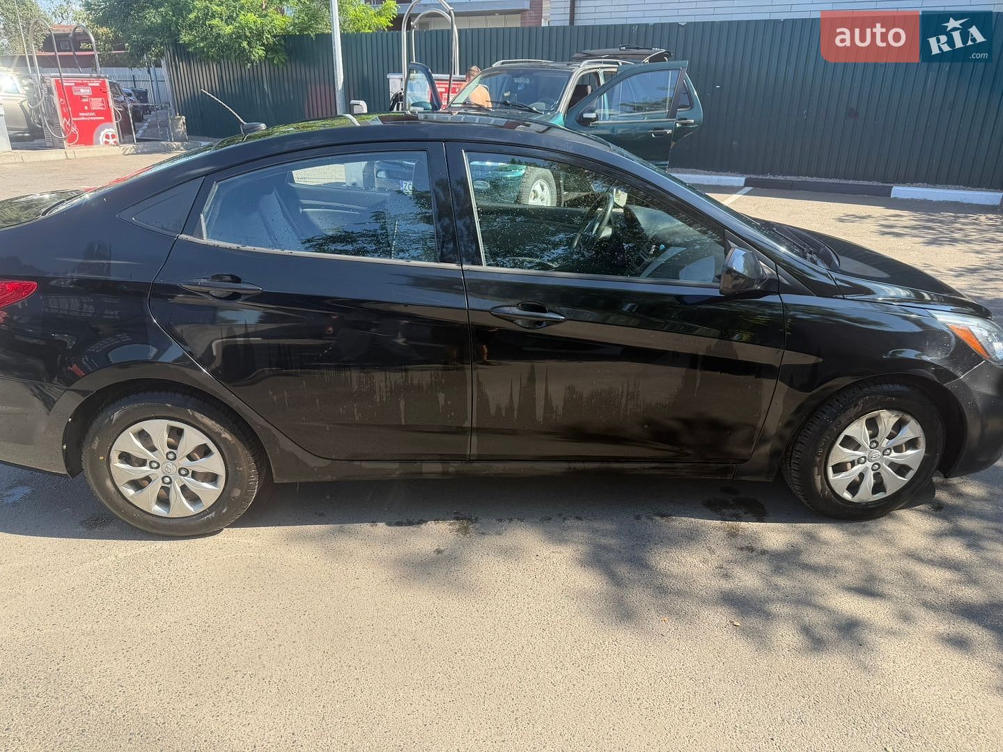 Hyundai Accent 2015 VIN KMHCT4AE0GU948001 фото оголошення 2 з 6