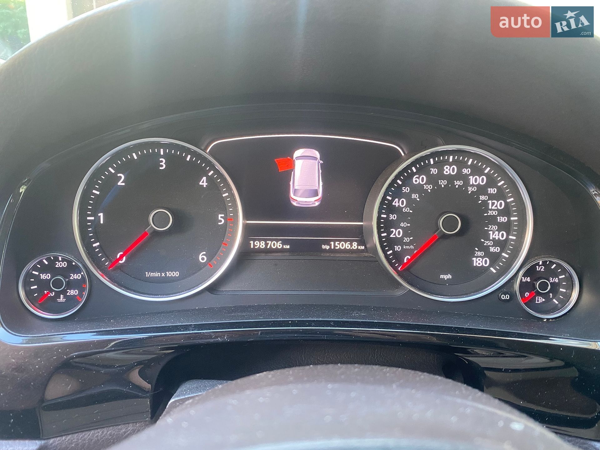 Volkswagen Touareg 2015 VIN WVGEP9BP7FD006228 фото оголошення 5 з 9