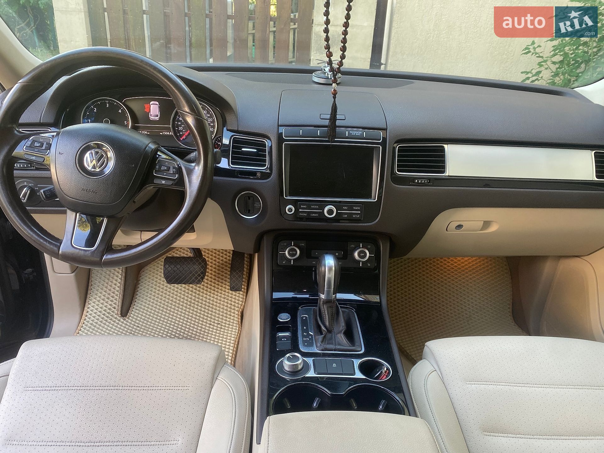 Volkswagen Touareg 2015 VIN WVGEP9BP7FD006228 фото оголошення 6 з 9