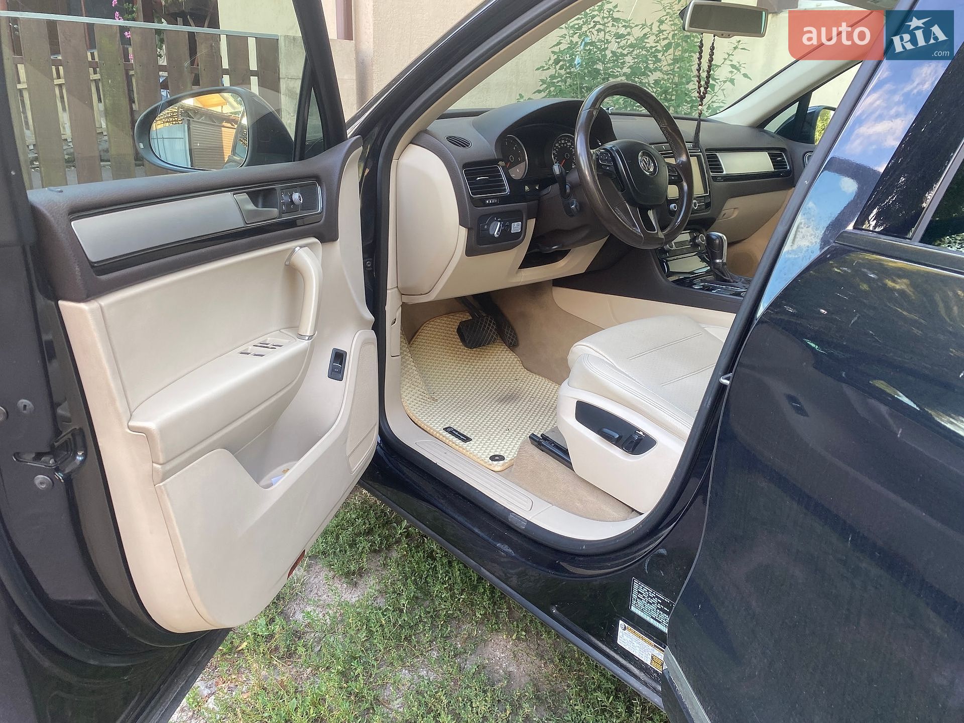 Volkswagen Touareg 2015 VIN WVGEP9BP7FD006228 фото оголошення 8 з 9
