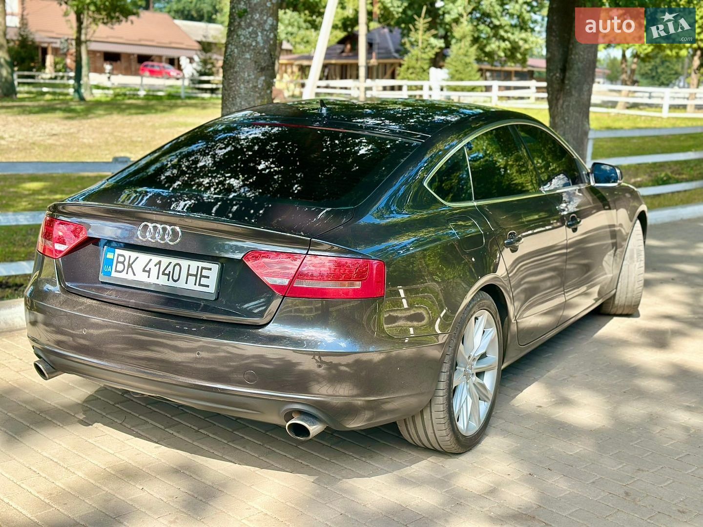Audi A5 2011 VIN WAUZZZ8T8BA015663 фото оголошення 6 з 9