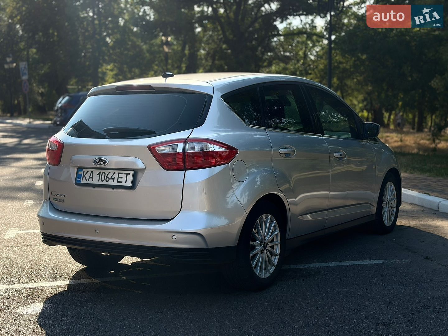 Ford C-Max 2016 VIN 1FADP5CU9GL112271 фото оголошення 3 з 6