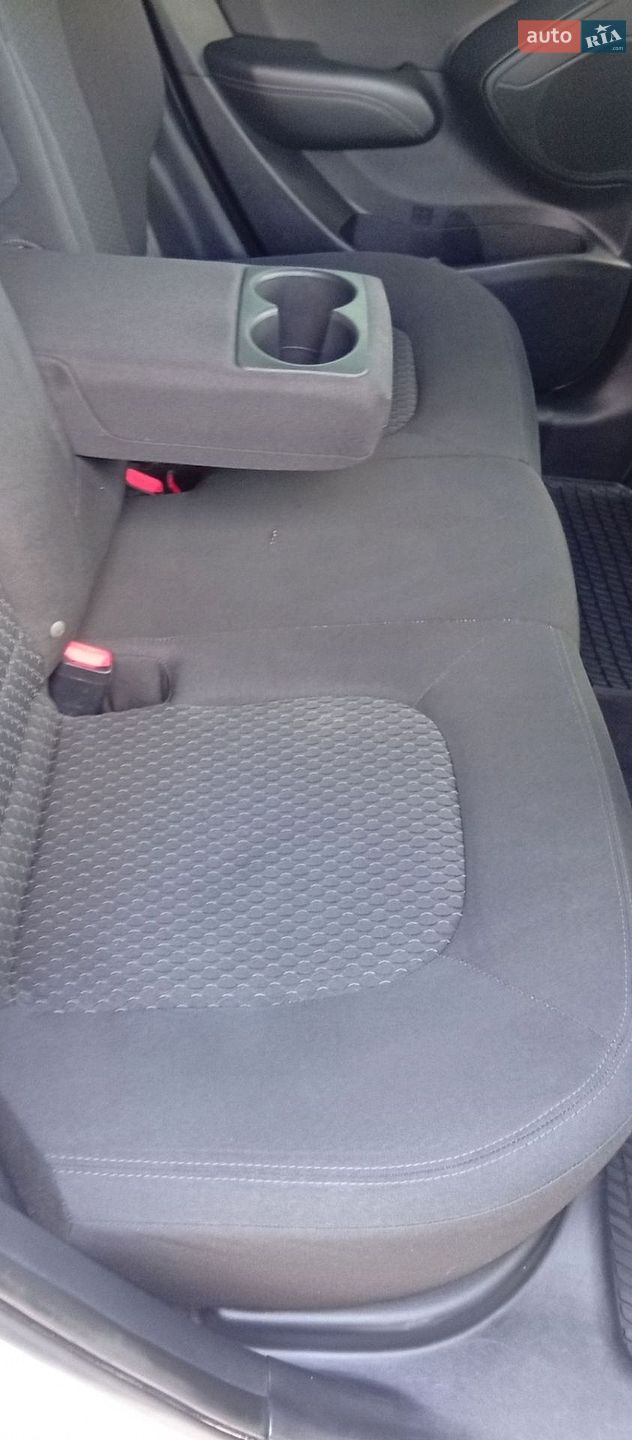 Hyundai ix35 2010 VIN U5YZT81AABL064257 фото оголошення 11 з 22