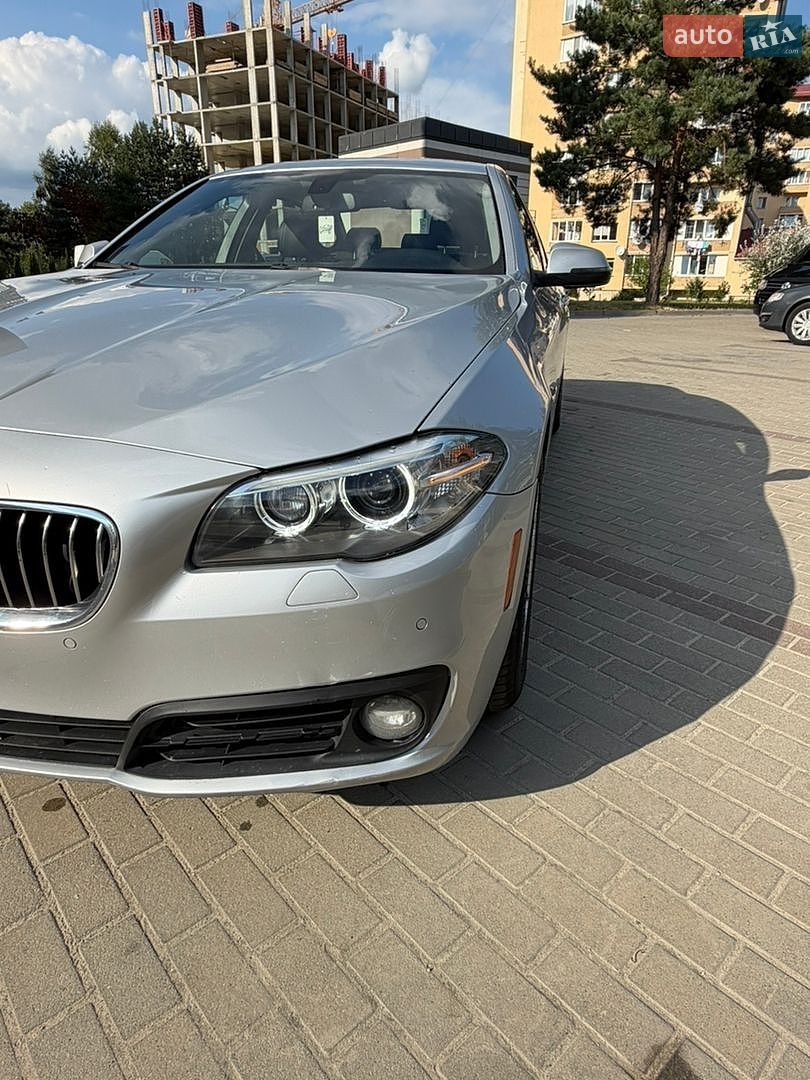BMW 5 Series 2016 VIN WBA5A5C58GG350773 фото оголошення 4 з 14
