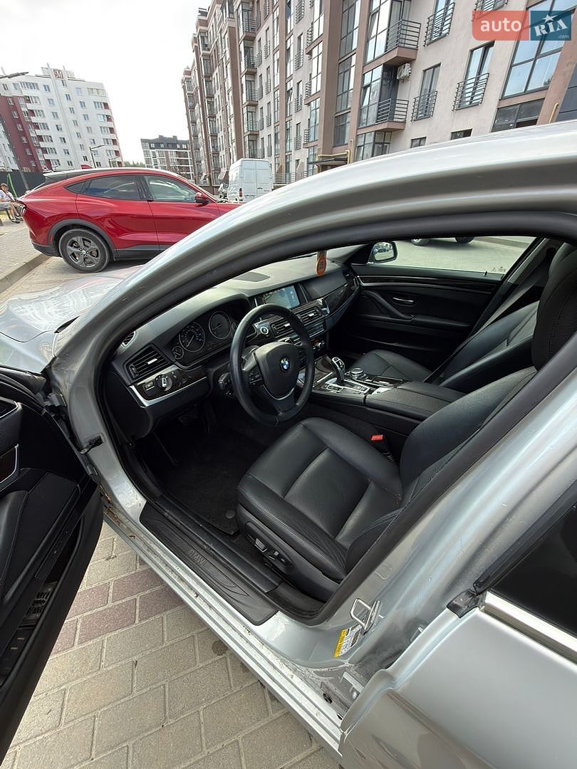 BMW 5 Series 2016 VIN WBA5A5C58GG350773 фото оголошення 8 з 14