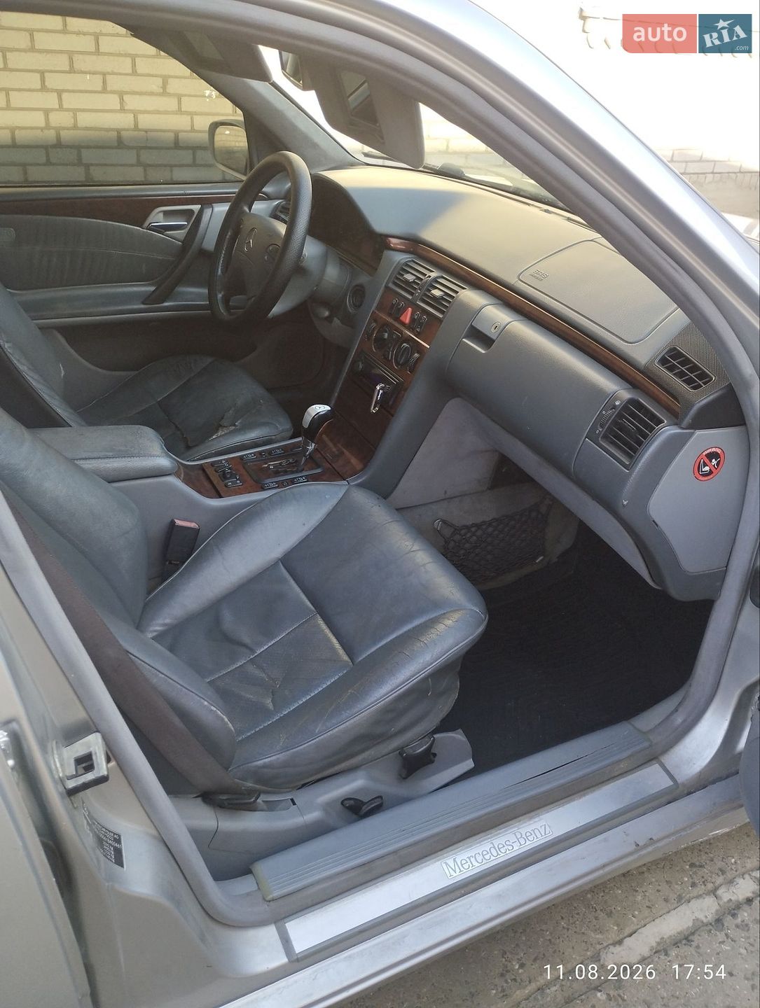 Mercedes-Benz E-Class 2001 VIN WDB2100061B400461 фото оголошення 2 з 14