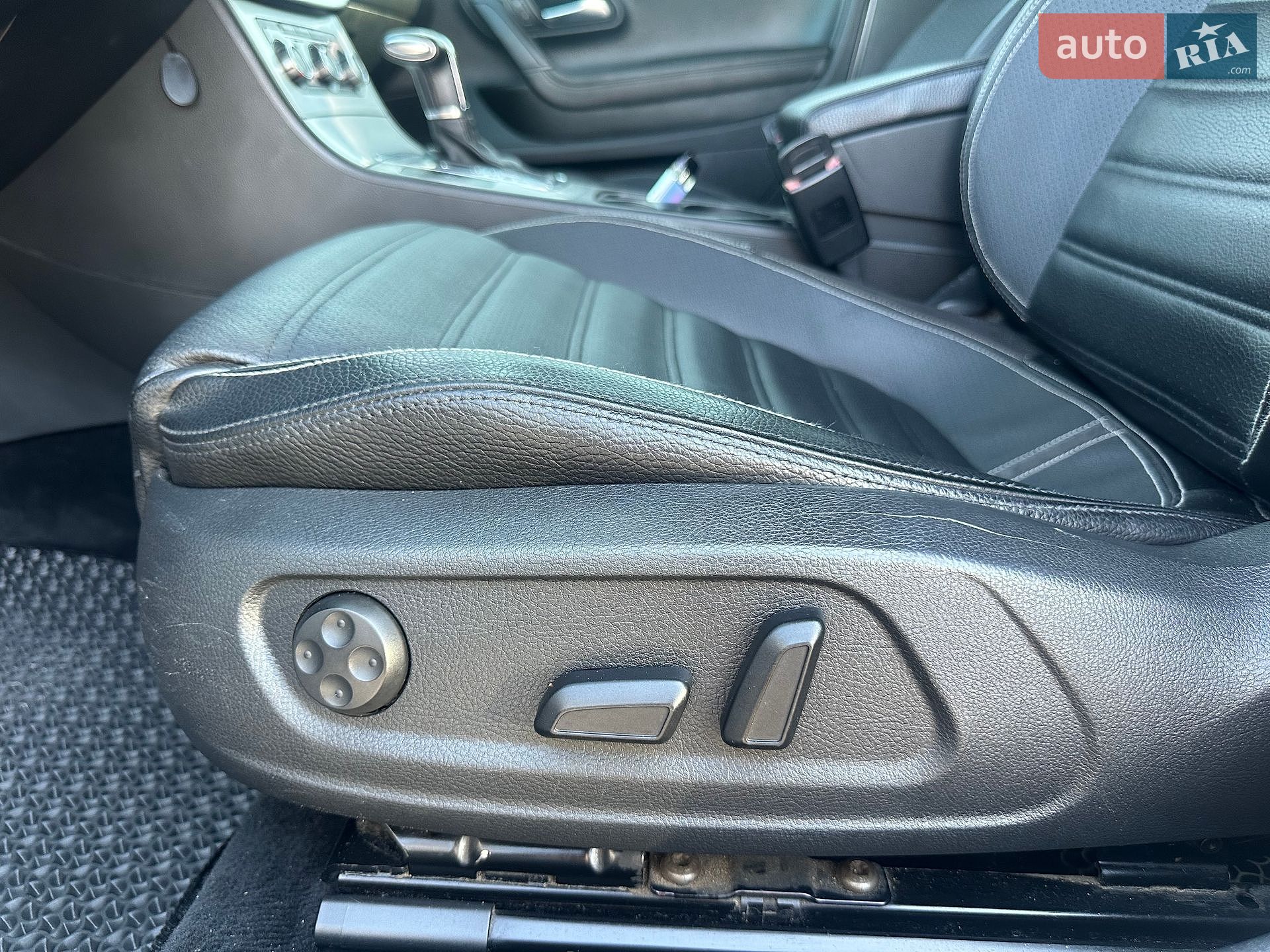 Volkswagen CC / Passat CC 2010 VIN WVWMP7AN1AE539165 фото оголошення 12 з 16