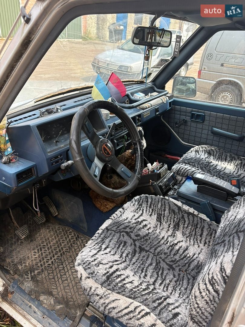 Nissan Patrol 1988 VIN JN1WRG160U0886097 фото оголошення 5 з 10