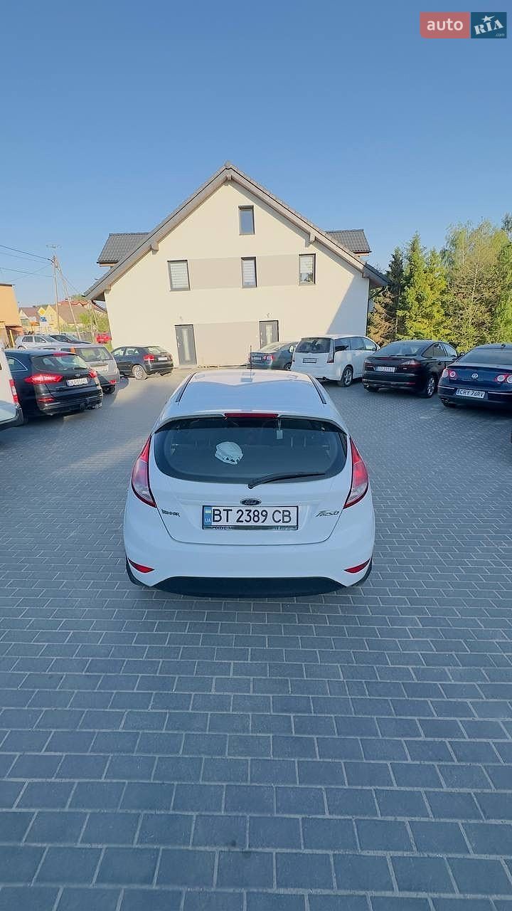 Ford Fiesta 2016 VIN WF0DXXGAKDGS42818 фото оголошення 3 з 14